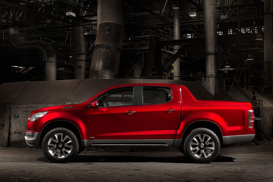  Holden Colorado Concept 2011 года  (фото 8 из 14)